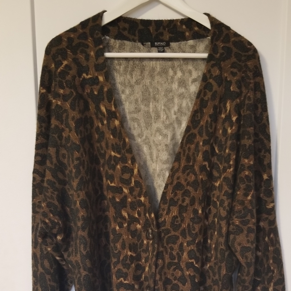 Buffalo cardigan leopard sweater vest